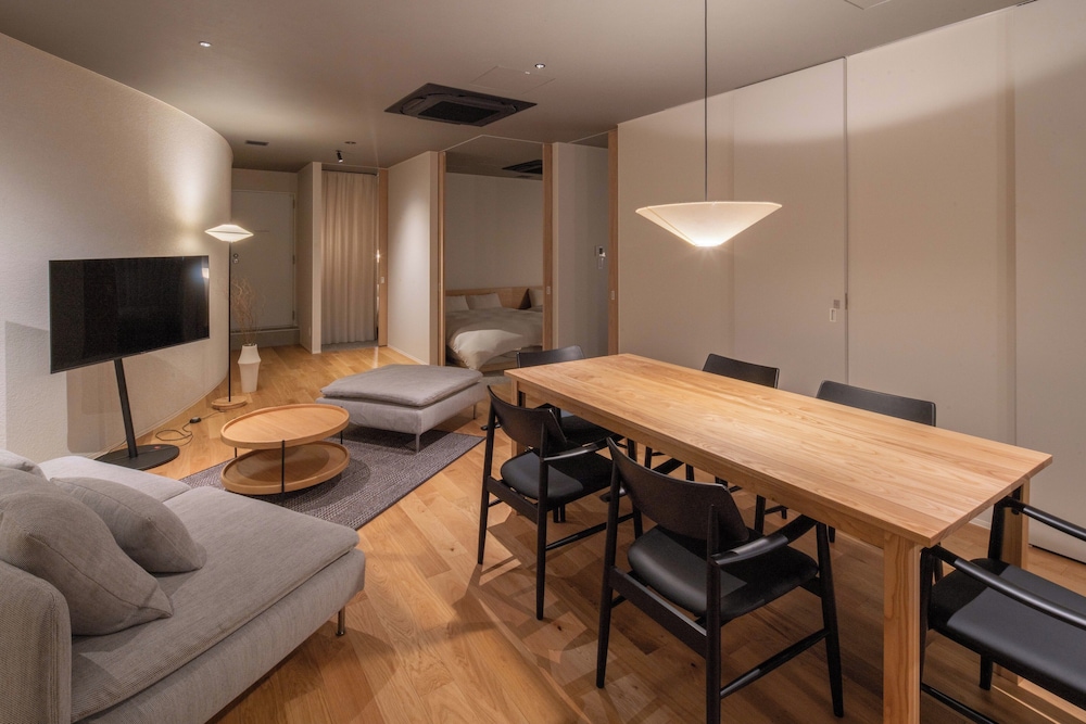 ベーシック アパートメント リビング エリア4 | goodroom hotel Kyoto