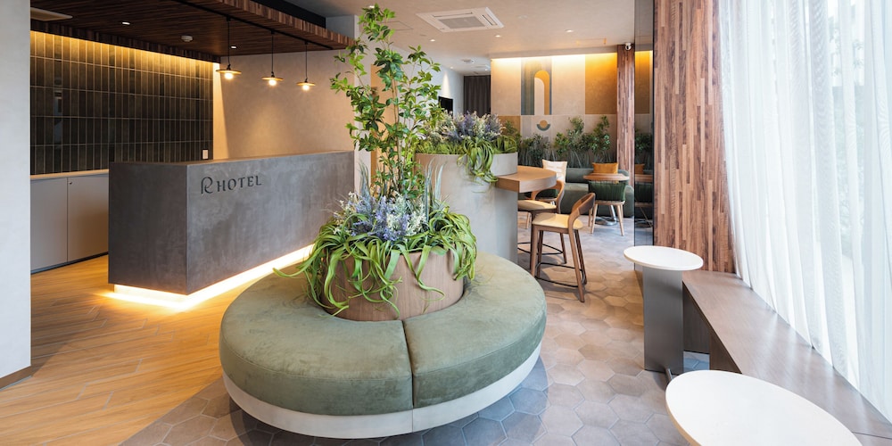 ロビー1 | R Hotel Namba East