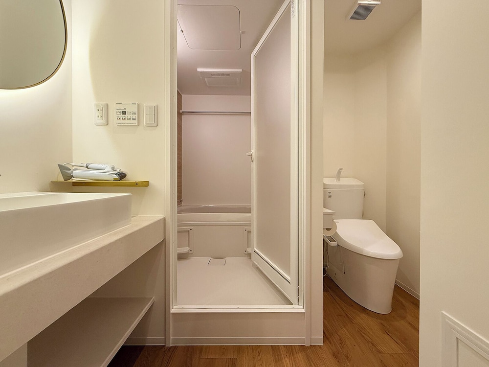 ファミリー アパートメント バスルーム2 | b hotel Tekkyodo