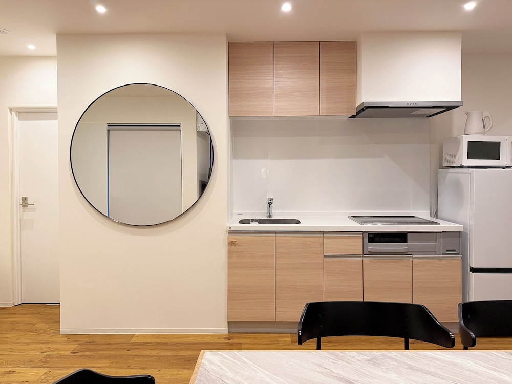 ファミリー アパートメント 専用キッチン1 | b hotel Tekkyodo