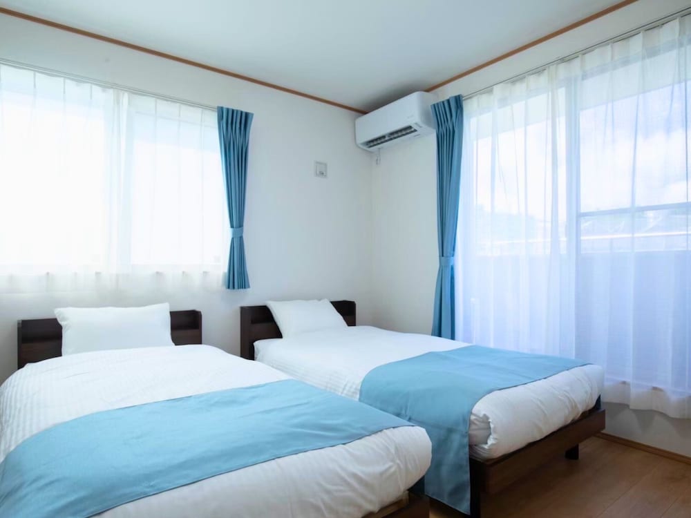 ファミリー アパートメント バルコニー ガーデンビュー 客室8 | Inamine Terrace 