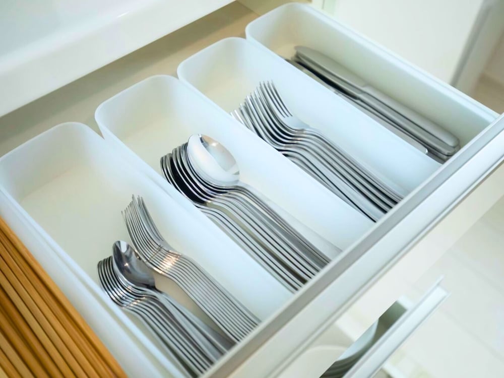 ファミリー アパートメント バルコニー ガーデンビュー 専用キッチン4 | Inamine Terrace 