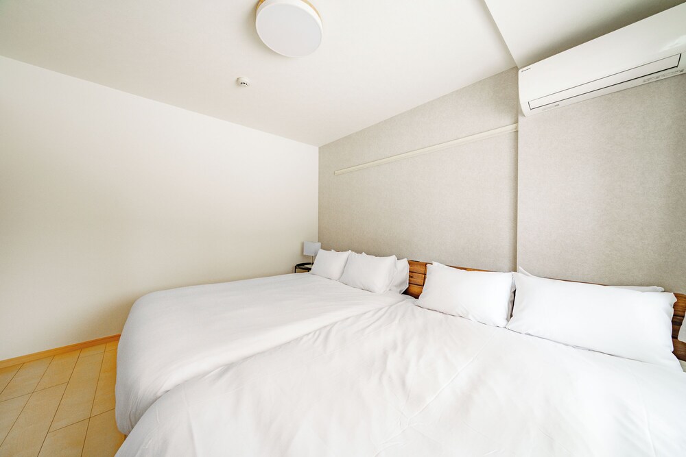 アパートメント 客室5 | E-US NAEBO STATION 102