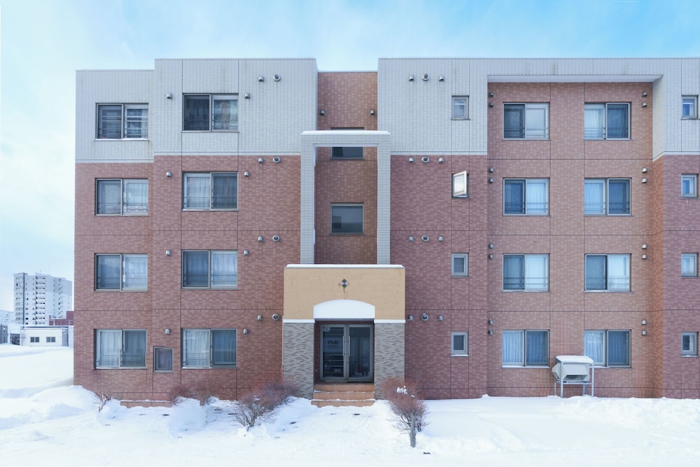 外観1 | E-US NAEBO STATION 102