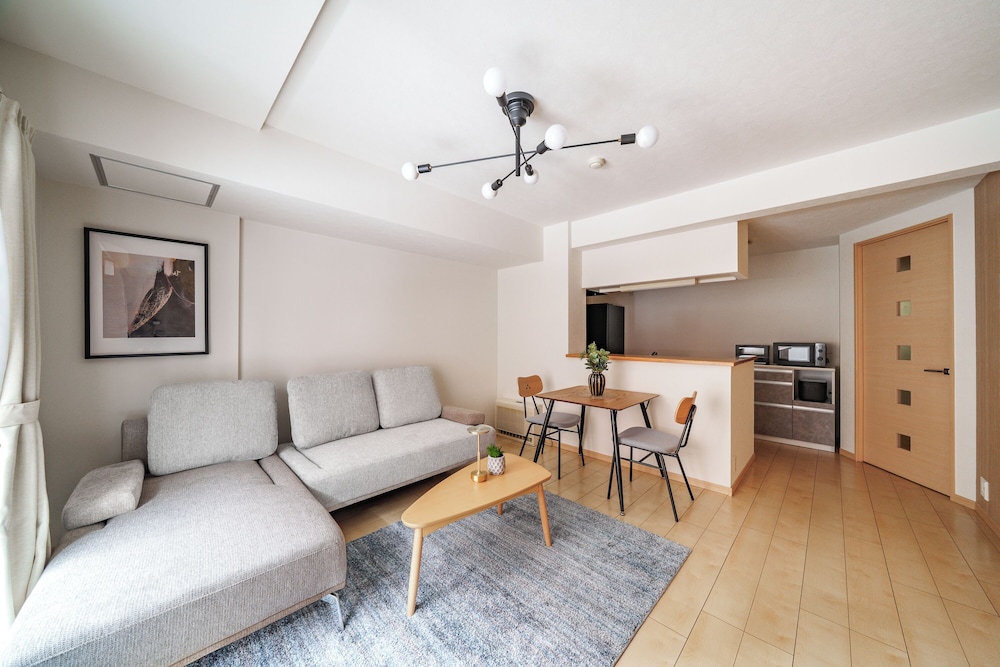 アパートメント リビング エリア7 | E-US NAEBO STATION 102