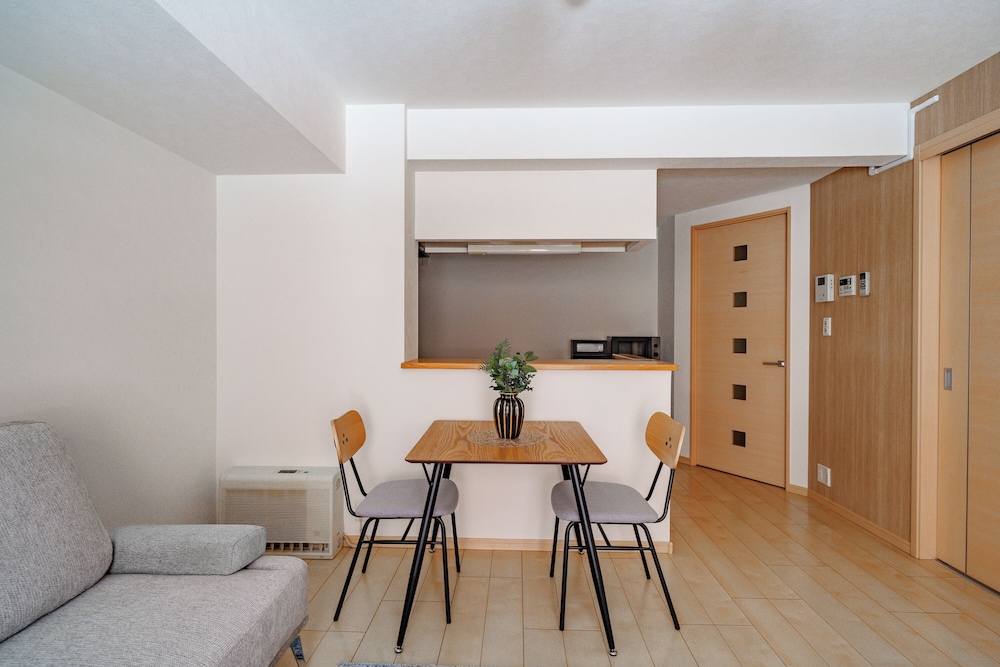 アパートメント リビング エリア3 | E-US NAEBO STATION 102