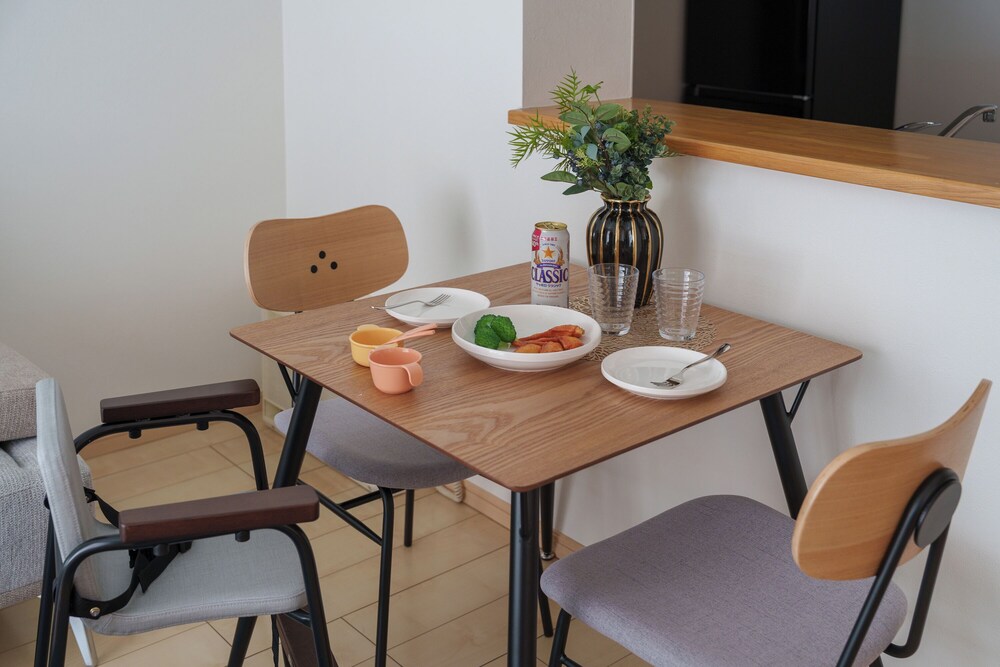 アパートメント レストラン1 | E-US NAEBO STATION 102