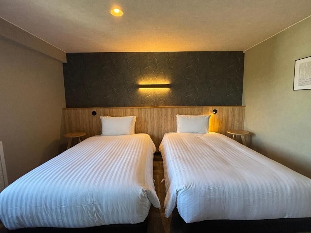 スーペリア ツインルーム 客室1 | クラブウィンダム白樺荘志賀高原