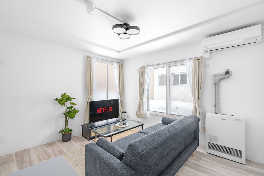 アパートメント リビング エリア0 | VOLPE 103