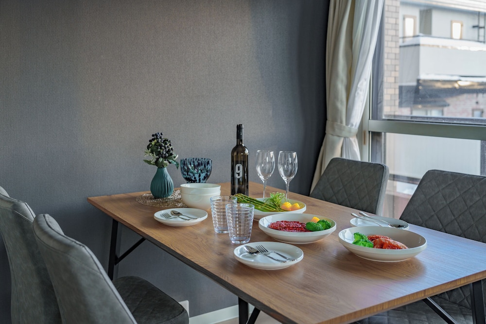 アパートメント レストラン6 | E-US NAEBO 203