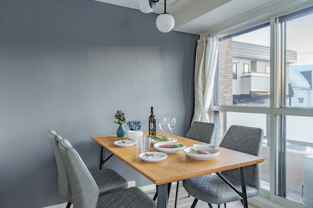 アパートメント レストラン3 | E-US NAEBO 203