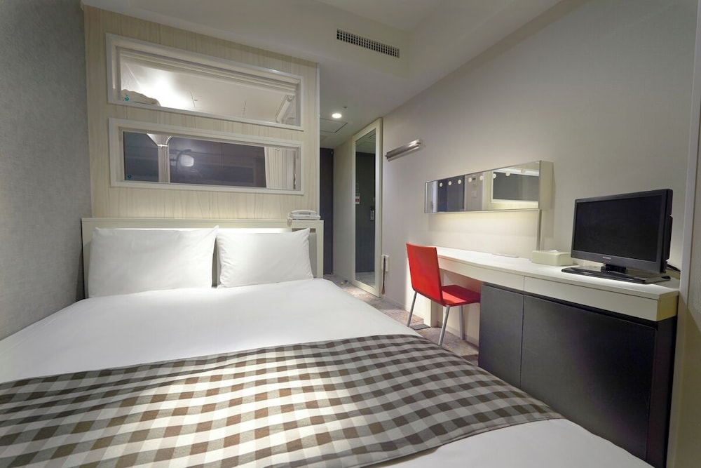 スタンダード ダブルルーム 禁煙 専用バスルーム | ホテル オリエンタル エクスプレス 銀座ウエスト