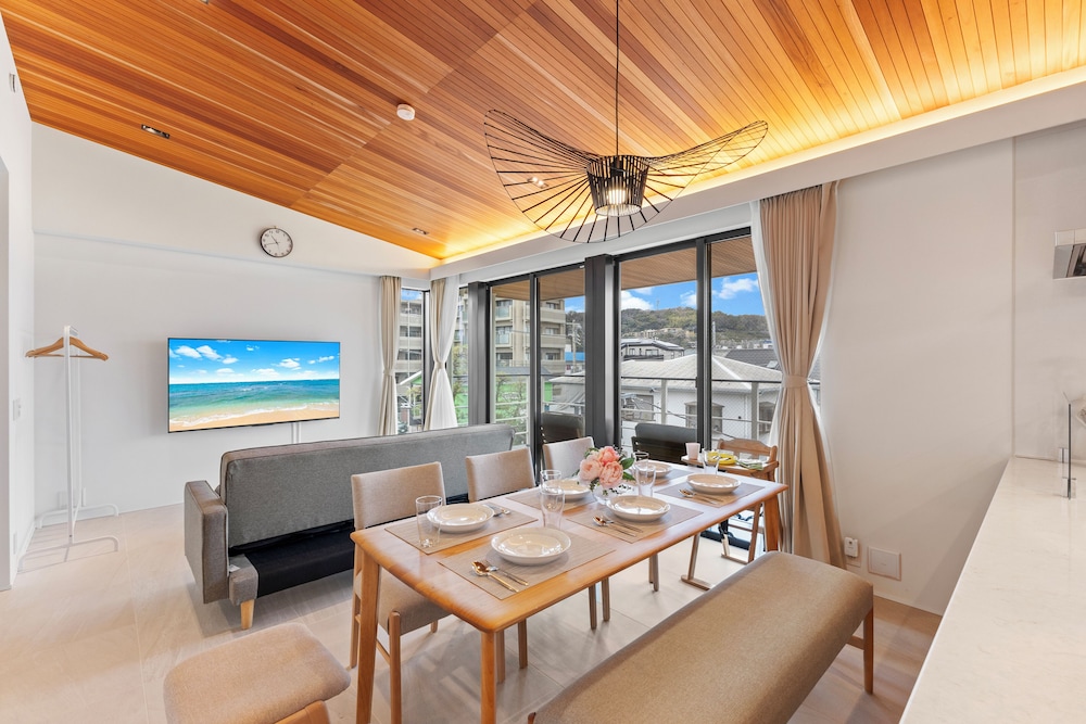 デラックス アパートメント バルコニー パーシャル オーシャン ビュー 内装12 | 逗子海岸テラス