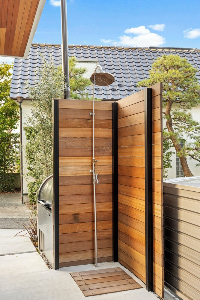 デラックス アパートメント バルコニー パーシャル オーシャン ビュー 施設の敷地2 | 逗子海岸テラス