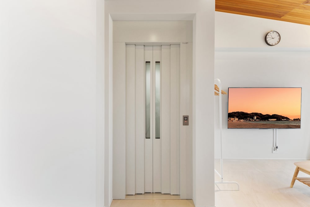 デラックス アパートメント バルコニー パーシャル オーシャン ビュー 内装10 | 逗子海岸テラス