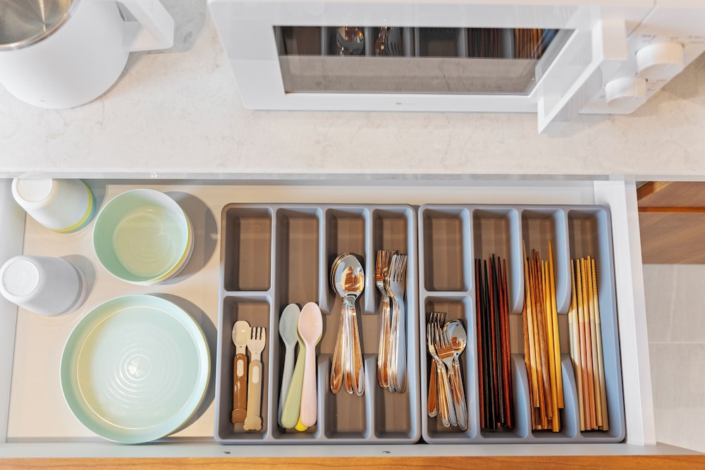 デラックス アパートメント バルコニー パーシャル オーシャン ビュー その他2 | 逗子海岸テラス