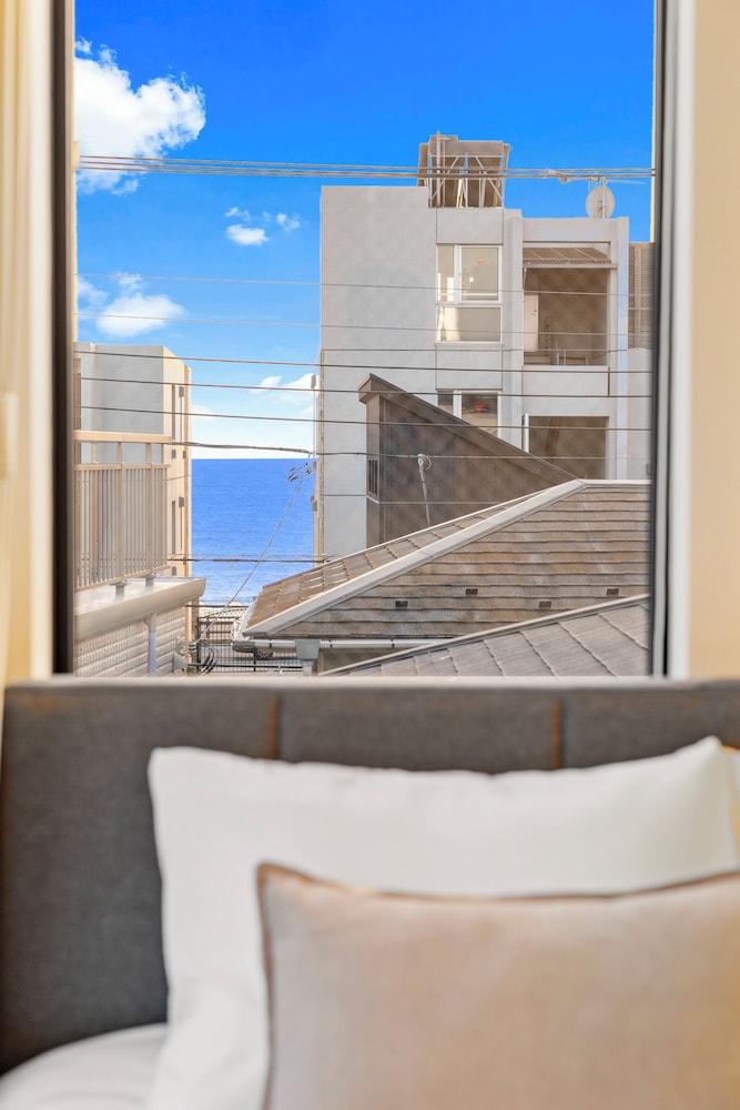 デラックス アパートメント バルコニー パーシャル オーシャン ビュー 内装14 | 逗子海岸テラス