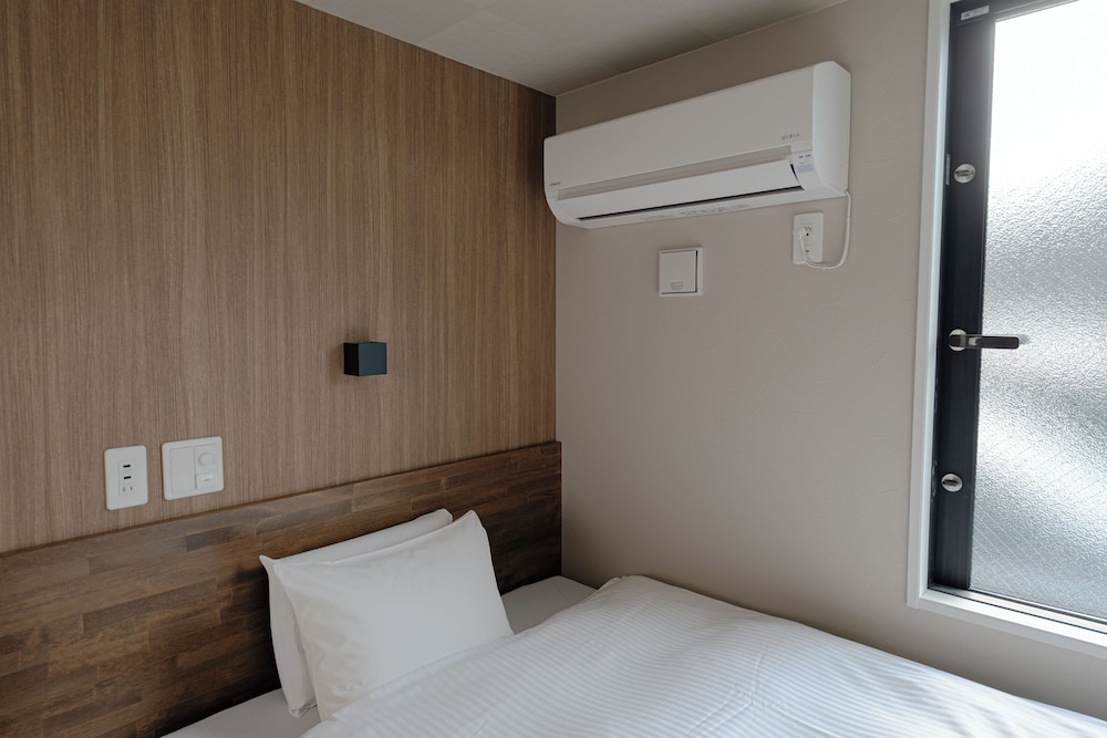 ダブルルーム 禁煙 客室5 | ホテルクレイドルキャビン田無