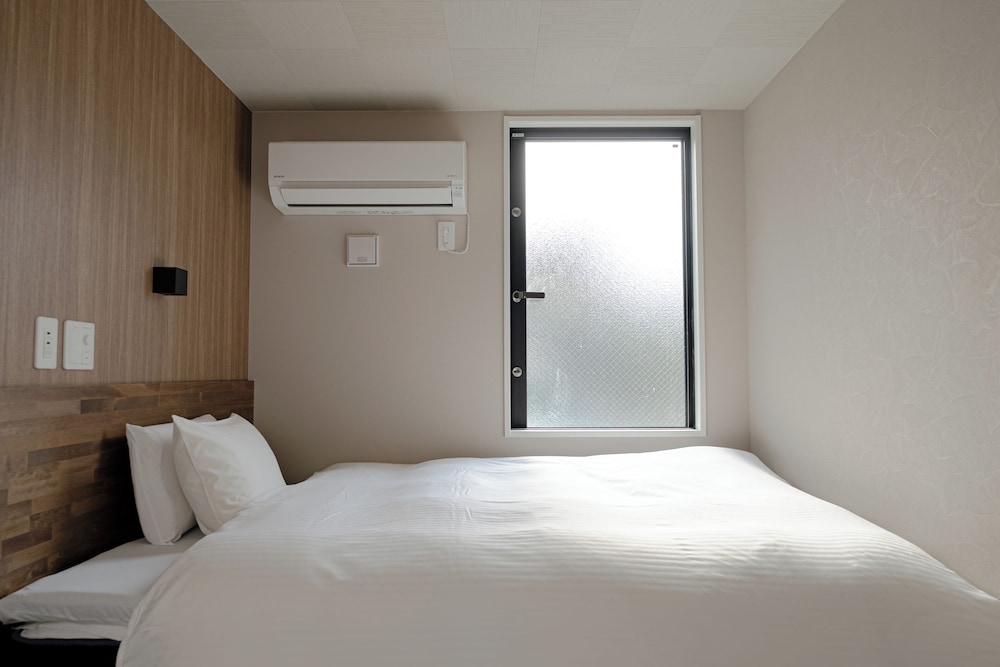 ダブルルーム 禁煙 客室6 | ホテルクレイドルキャビン田無