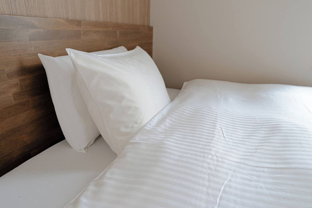 ダブルルーム 禁煙 客室7 | ホテルクレイドルキャビン田無