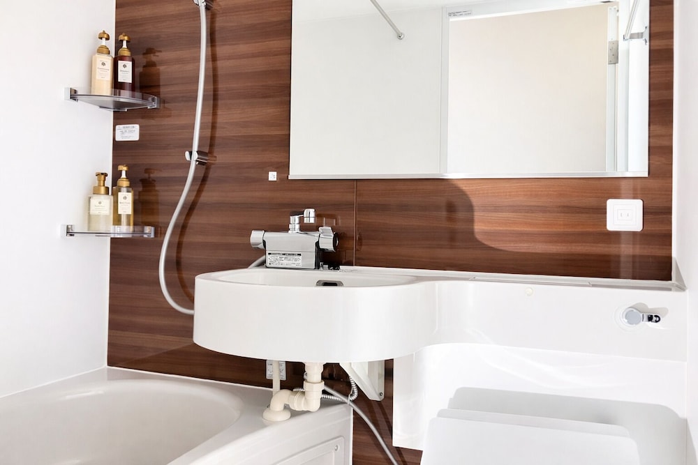 ダブルルーム 禁煙 バスルーム0 | ホテルクレイドルキャビン田無