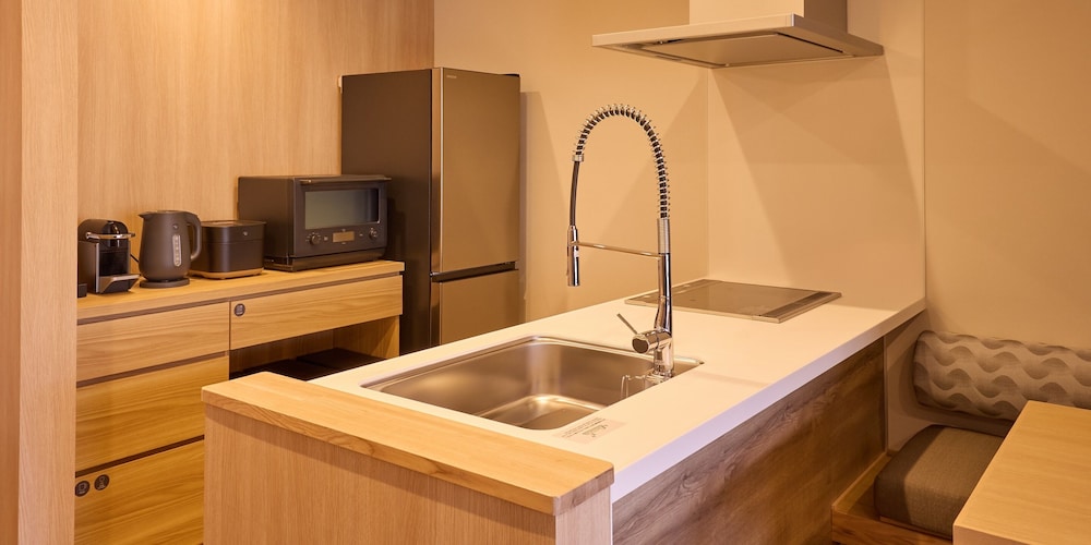 [C]ダブルベッド2台+シングルベッド4台 / 112平米 / 天然温泉付き(~8名) 禁煙 専用キッチン0 | Rakuten STAY VILLA 箱根強羅