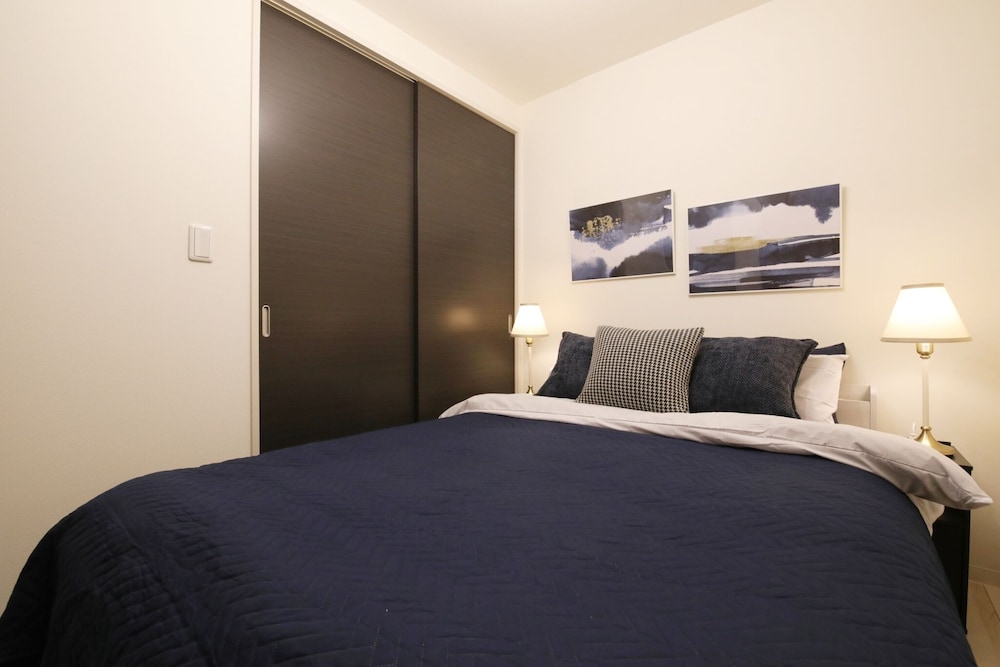 アパートメント 28 | Esperada Kameari 103