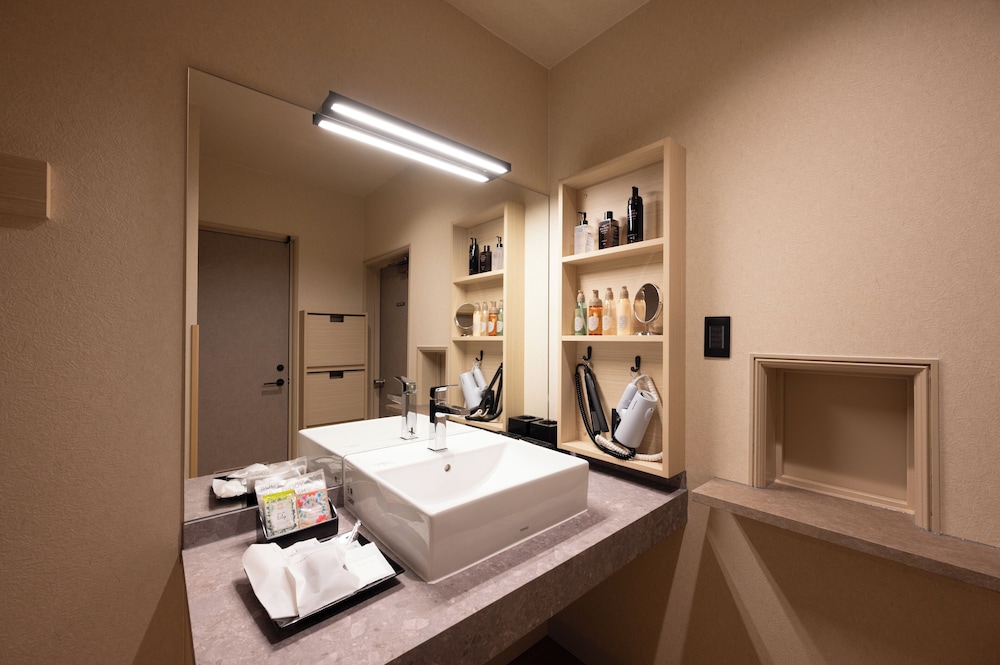 ラグジュアリー ダブルルーム バスルーム5 | HOTEL ZEN奈良宝来