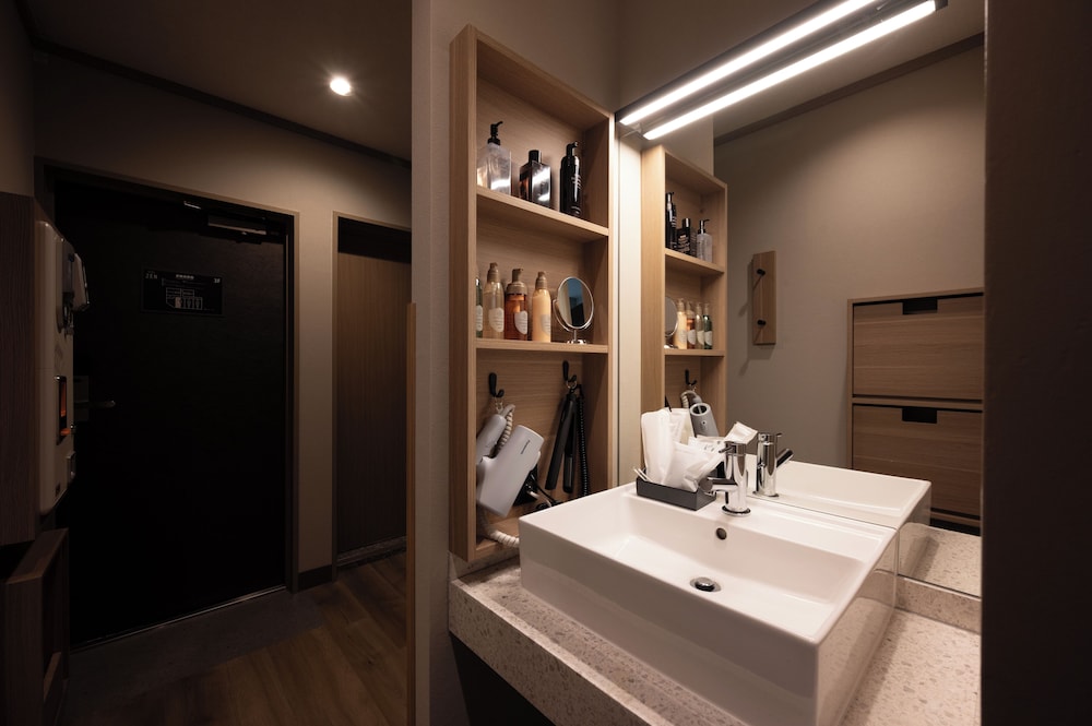 ラグジュアリー ダブルルーム バスルーム3 | HOTEL ZEN奈良宝来