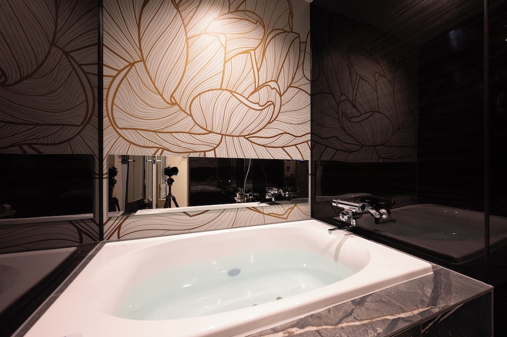 ラグジュアリー ダブルルーム バスルーム0 | HOTEL ZEN奈良宝来