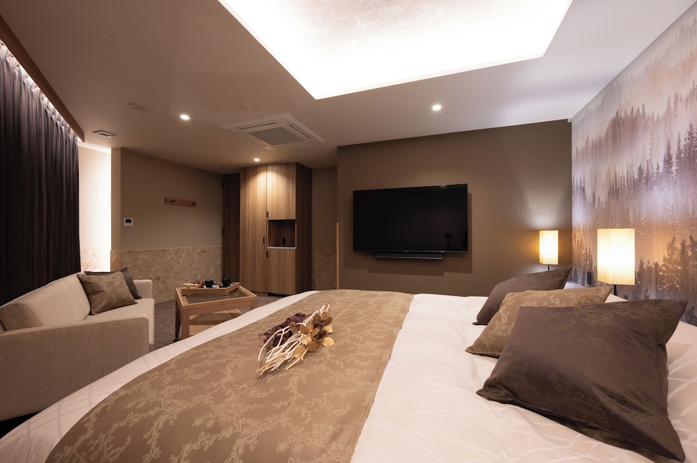 ラグジュアリー ダブルルーム | HOTEL ZEN奈良宝来