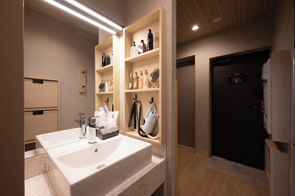 ラグジュアリー ダブルルーム バスルーム6 | HOTEL ZEN奈良宝来