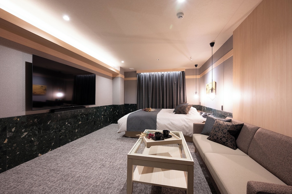 ラグジュアリー ダブルルーム 内装0 | HOTEL ZEN奈良宝来