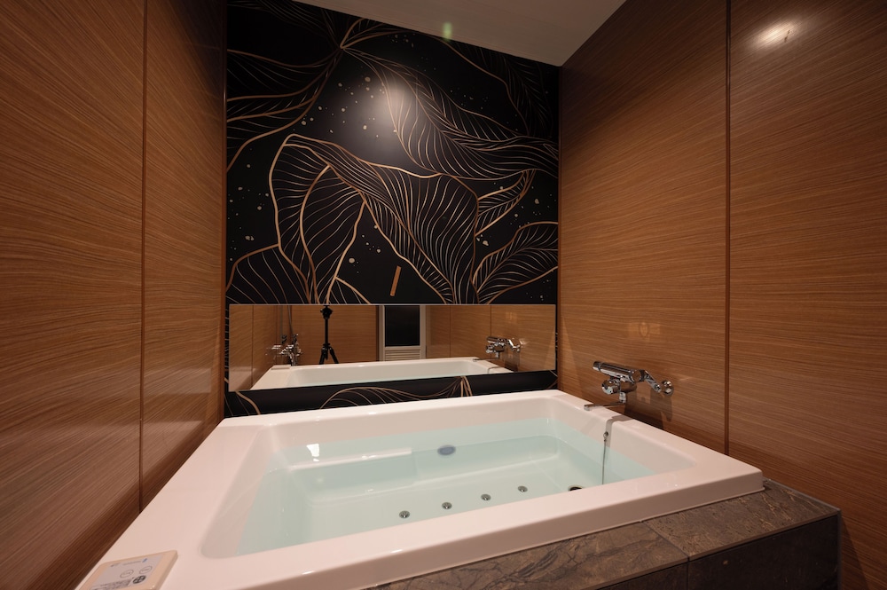 ラグジュアリー ダブルルーム バスルーム5 | HOTEL ZEN奈良宝来