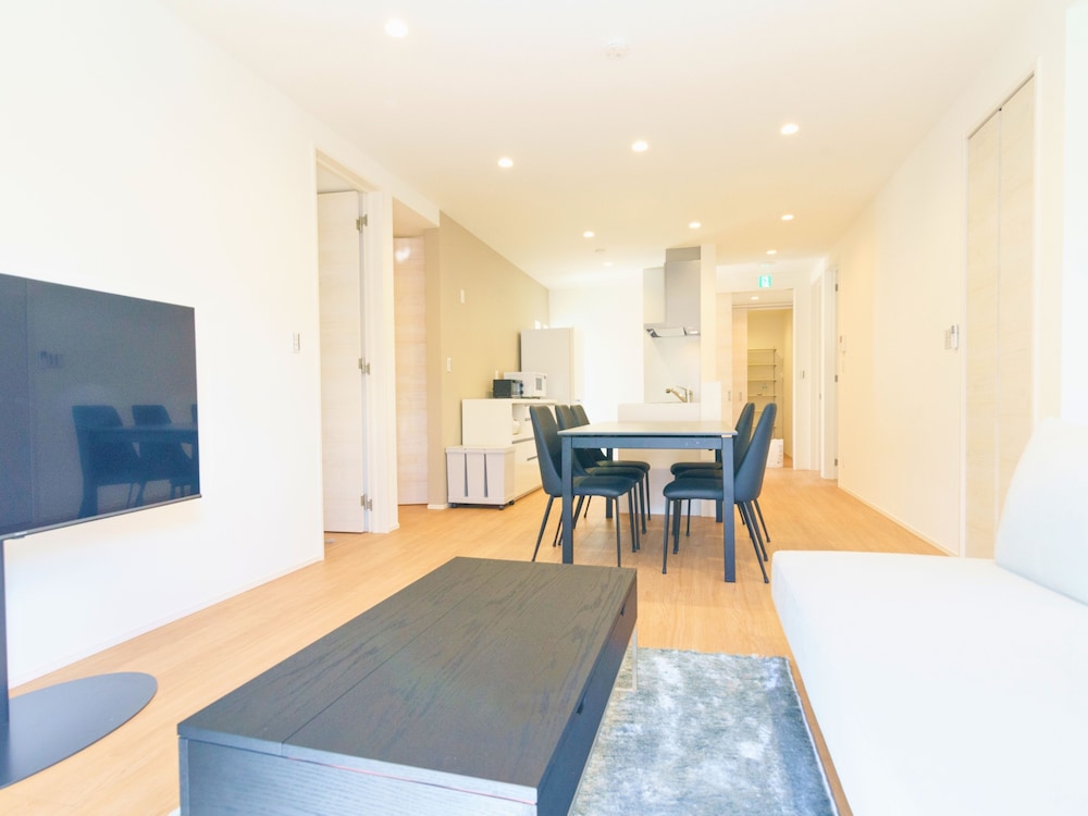 デラックス ヴィラ バルコニー ガーデンビュー 内装3 | Burikina Terrace