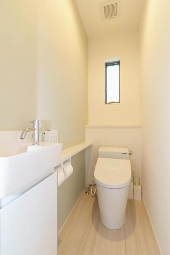 デラックス ヴィラ バルコニー ガーデンビュー バスルーム0 | Burikina Terrace