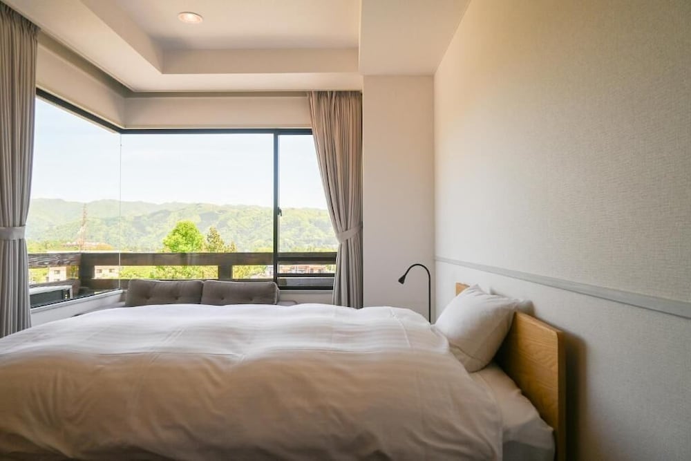 スタンダード ダブルルーム 客室2 | ホテル五龍館