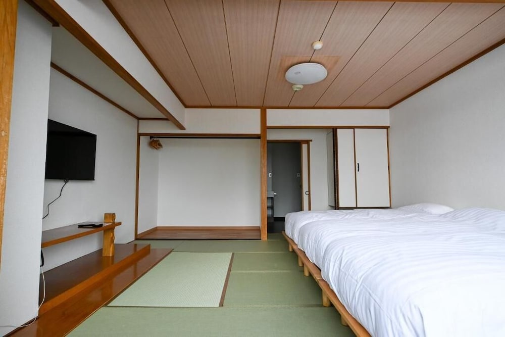 スタンダード トリプルルーム 客室1 | ホテル五龍館