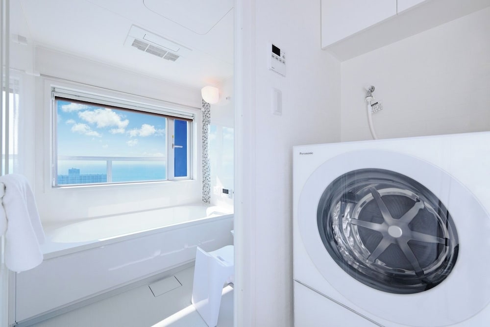 プレミアム コンドミニアム バルコニー リゾートビュー バスルーム0 | クリスタルエグゼ南紀白浜Ⅱ