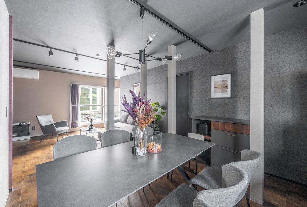 アパートメント レストラン3 | PRUNOIA