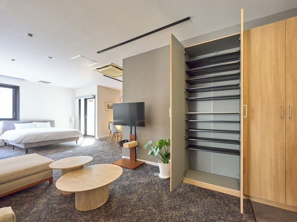 デラックス アパートメント バルコニー シティビュー 39 | Retrospect Stay Kannai