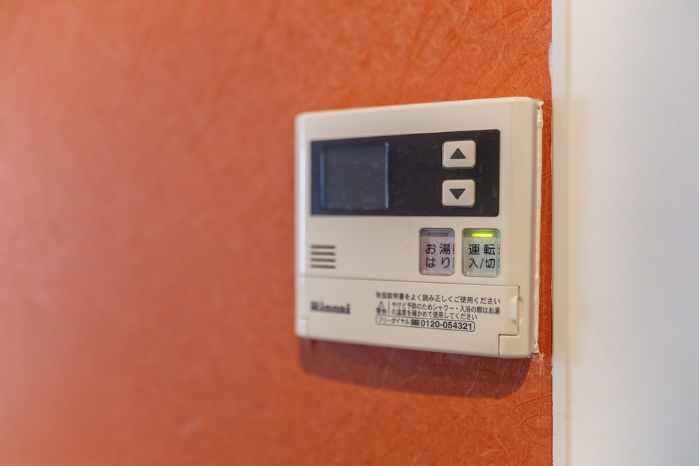 4 人部屋 ラナイ シティビュー 客室21 | 難波民泊