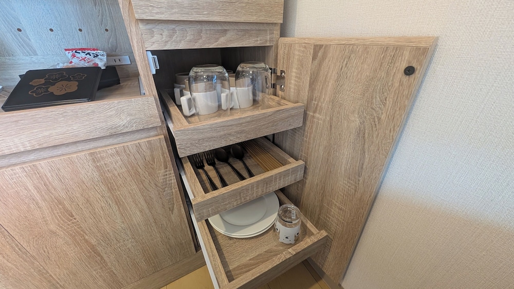 スーペリア スイート バルコニー 客室内のダイニングエリア0 | Dream Stays SORA