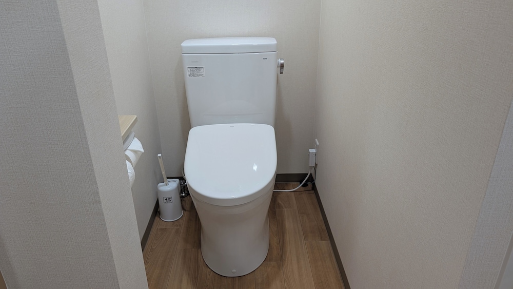 和風スイート ガーデンビュー バスルームのシンク0 | Dream Stays SORA