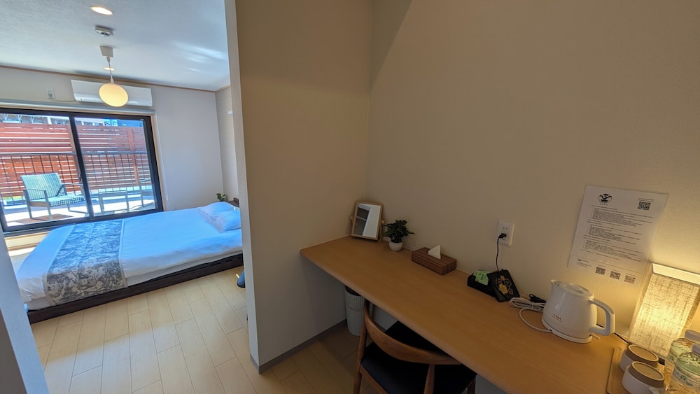 スーペリア スイート クイーンベッド 1 台 バルコニー リビング エリア0 | Dream Stays SORA