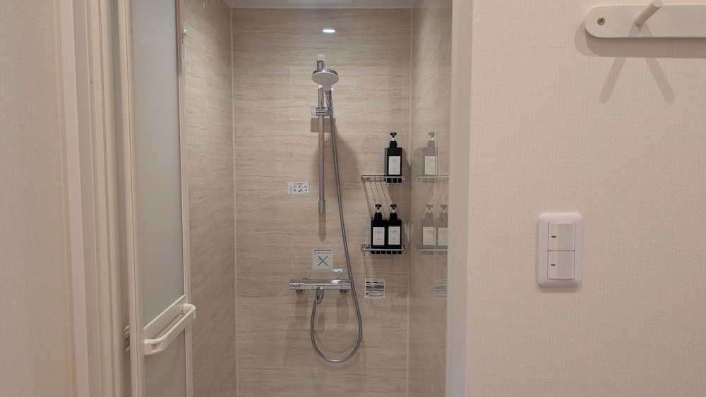 スーペリア スイート クイーンベッド 1 台 バルコニー バスルーム3 | Dream Stays SORA