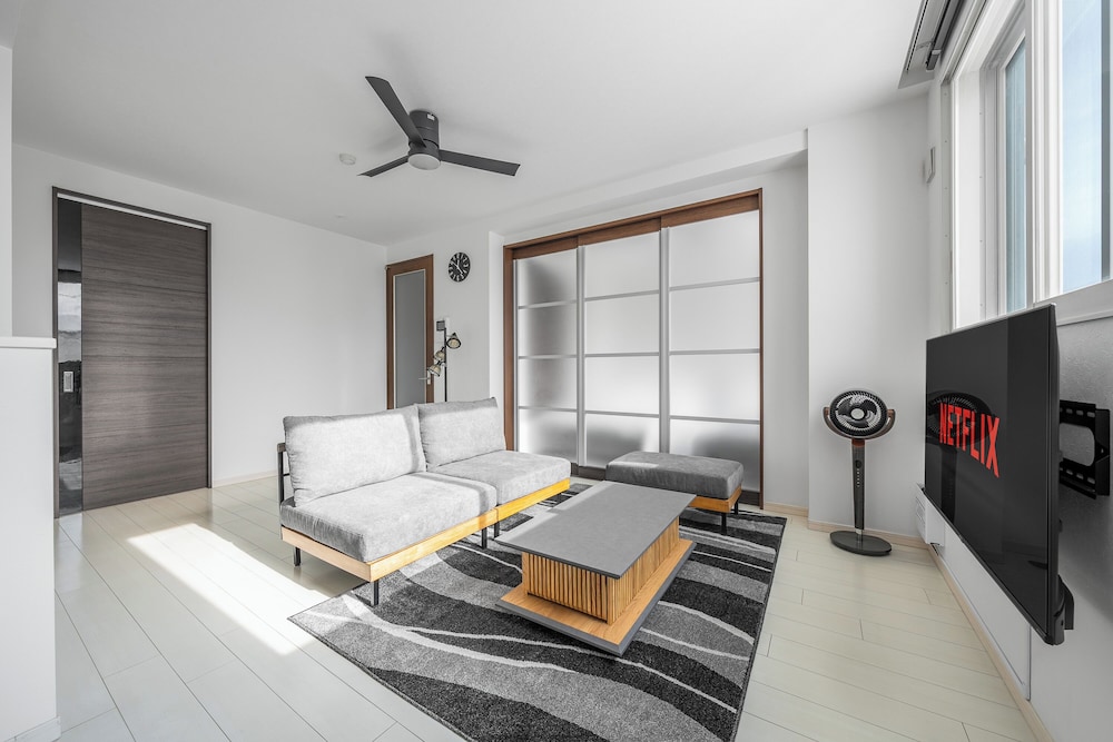 アパートメント リビング エリア0 | GRANDIA 202