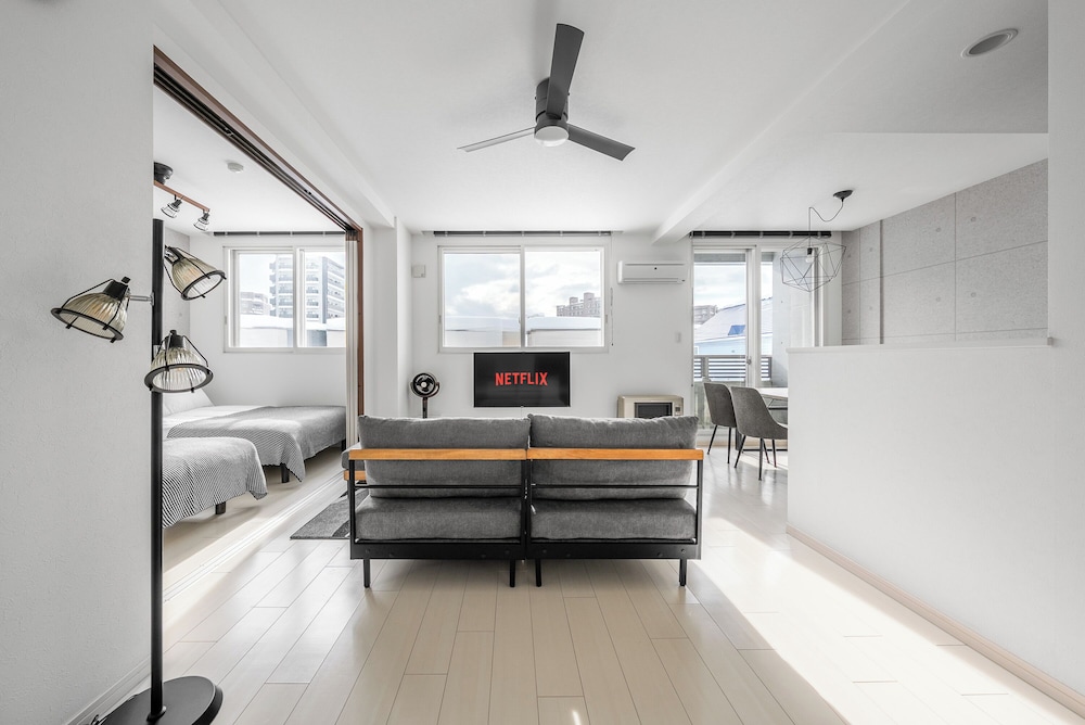 アパートメント リビング エリア4 | GRANDIA 202