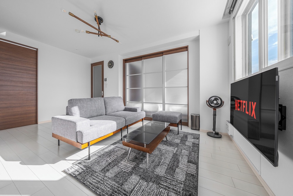 アパートメント リビング エリア3 | GRANDIA 302