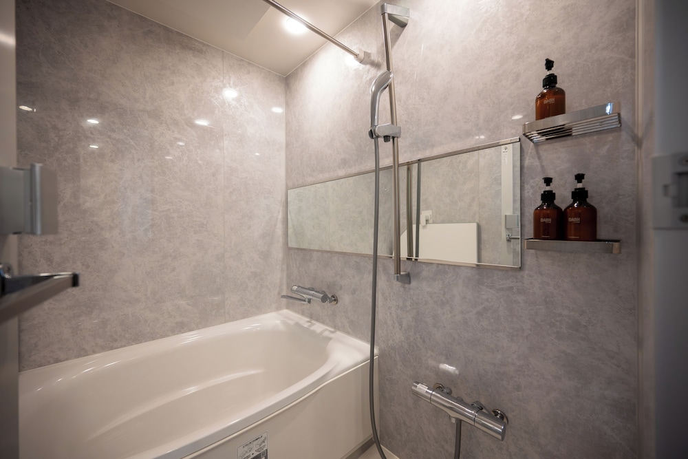 ジュニア アパートメント 禁煙 (606) 深めの浴槽0 | Dash Living Minami Azabu